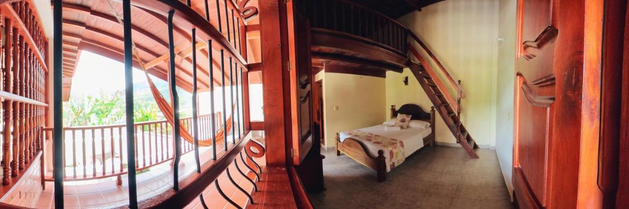 La Casa De Las Flores Hostal Jardín Εξωτερικό φωτογραφία