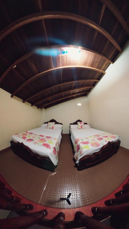 La Casa De Las Flores Hostal Jardín Εξωτερικό φωτογραφία